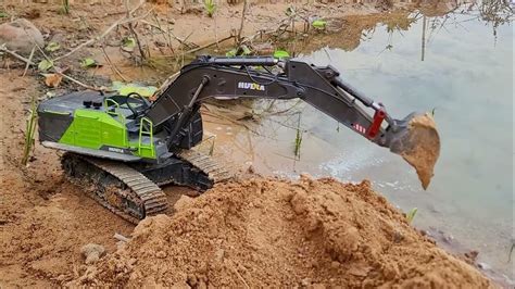 mini excavator tips and tricks|digging with mini excavator.